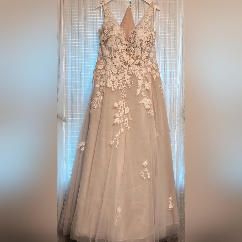 Alexandra Nicole Wedding Dress